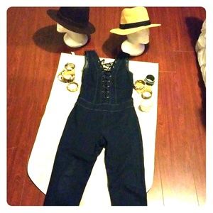 CLOTHES